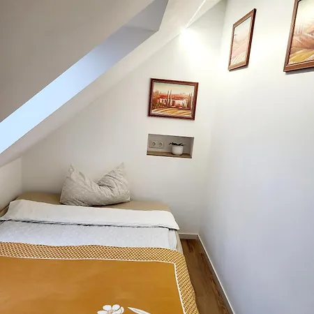 Radler-rast Am Elberadweg, 3 Schlafzimmer *